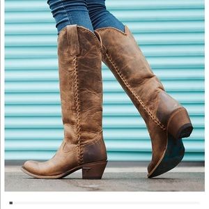 Plain Jane Lane official boots